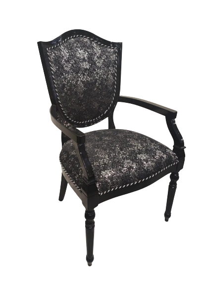 islemeli-klasik-sandalye-6109.webp